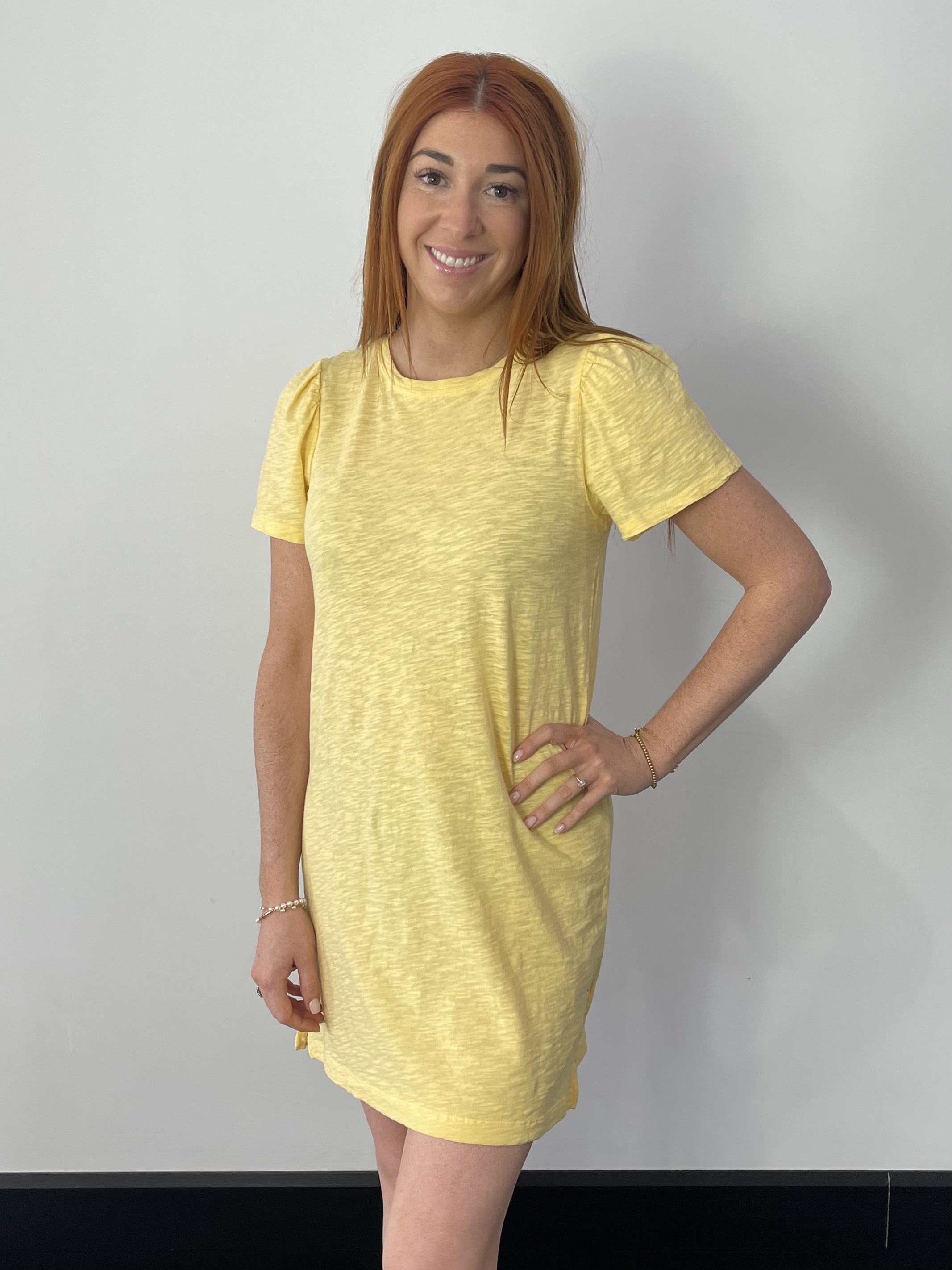 Robe T-shirt à Manches Bouffantes bobi 51E-37142 