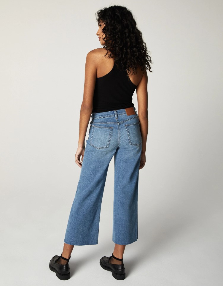 Jean Mid Rise Wide Leg Crop Unpublished Greta 