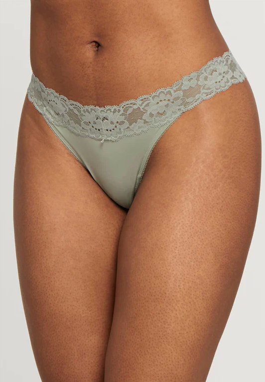 Thong avec Dentelle Florale Montelle 9002 